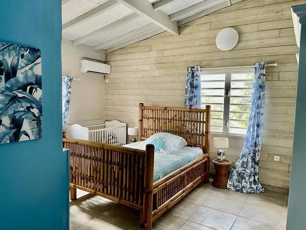 Villa De Luxe En Bord De Mer Avec Piscine Le Vauclin Martinique